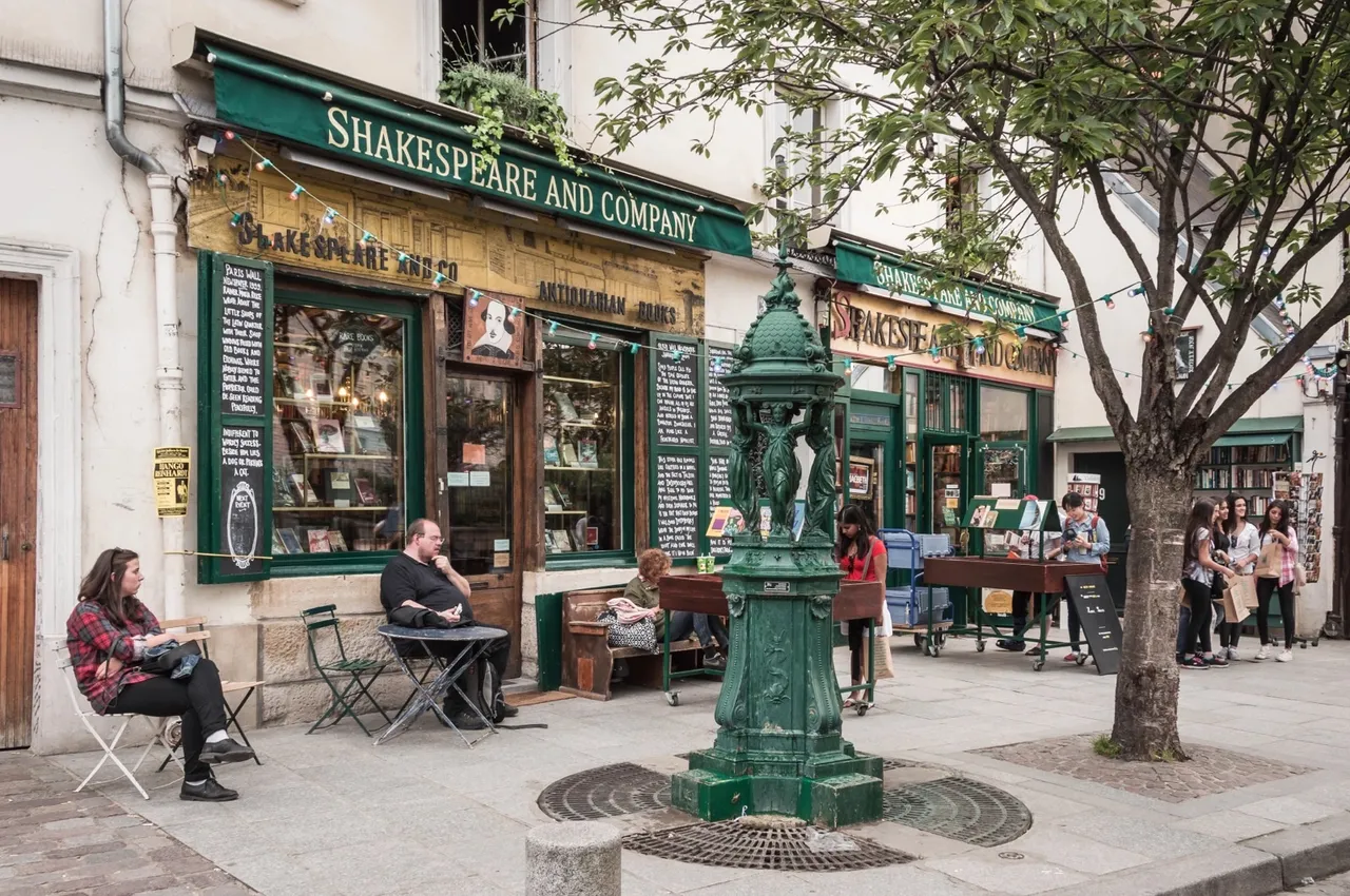 tour barrio lation tours en paris 10