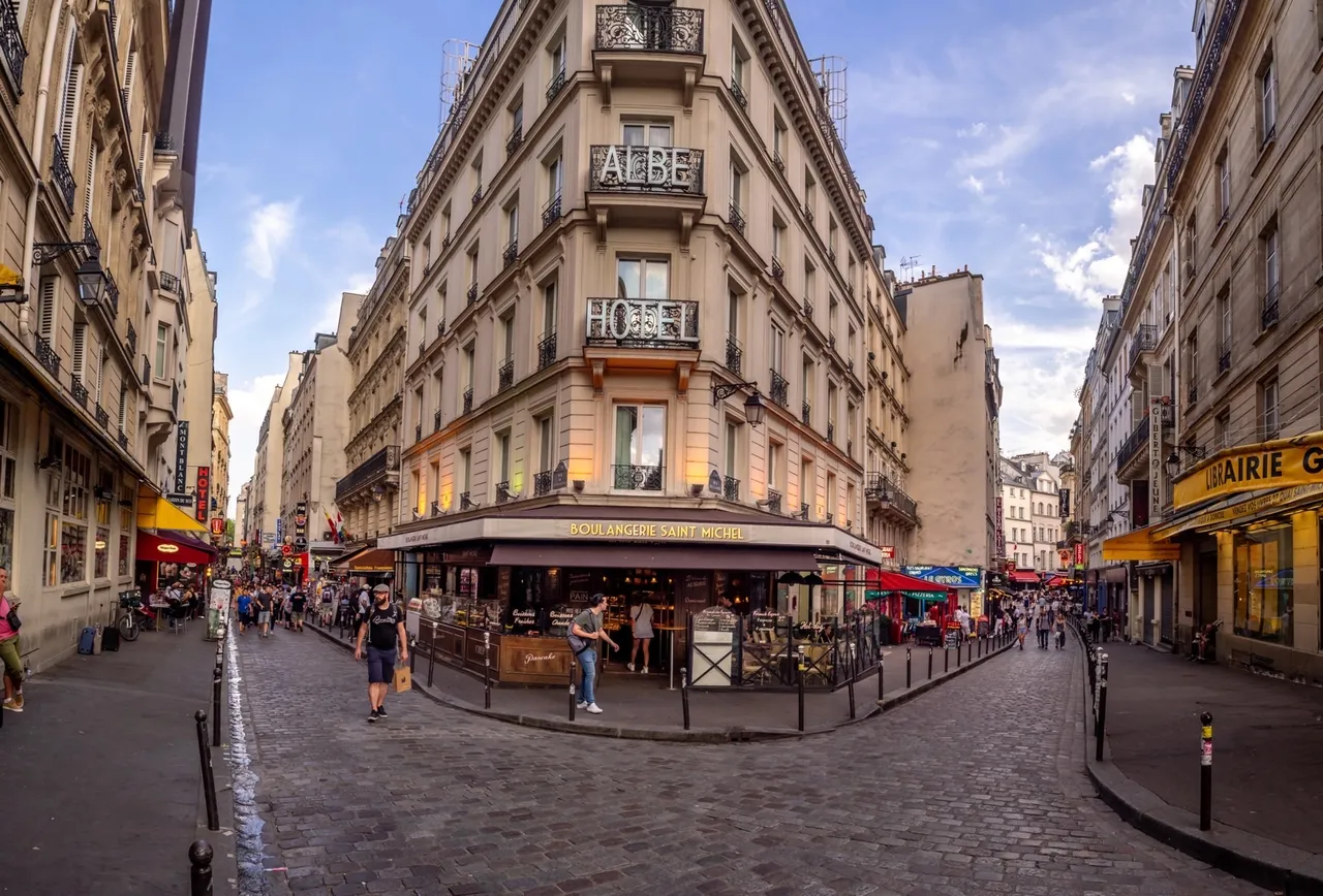 tour barrio lation tours en paris 03